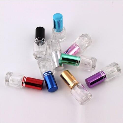 XYZ 9Colors 5ml Mini Empty Glass Unique Heart Shape Refillable Perfume Bottle Empty Spray Glass Bottle Multicolored