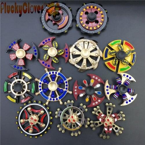 1pc Metal Helm Fidget Spinner Skull Finger Gyro For Kids Adults EDC Top Spinner Toys Retro Tri-spinner Variety Round Spiner Toy