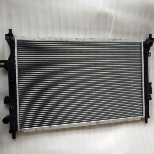 Radiator assembly for maxmus v80 52600017