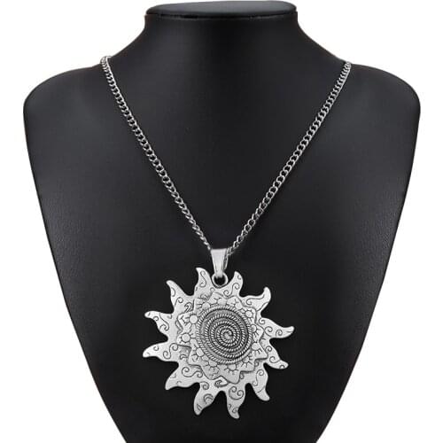 Large Abstract Metal Spiral Sun Flower Pendant Long Curb Chain Necklace Lagenlook 34"