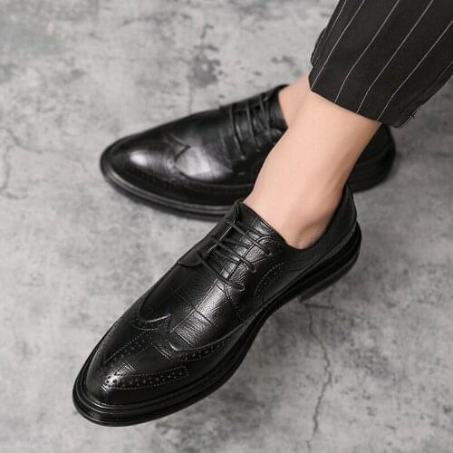 2021 Spring and Autumn Mens Leather Flat Shoes All-match Men Business Shoes Suits British Casual Middle-aged Dad Oxfords Shoes