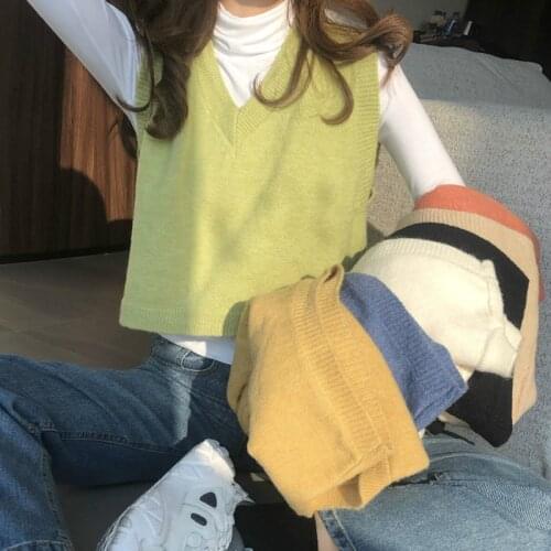 AOSSVIAO Women V-Neck Knitted Vest 2021 New Spring Autumn Sweater Vests Short Female Casual Sleeveless Twist Knit Pullovers