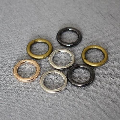 50 pcs/pack O Ring oval zinc alloy bag hook Round Key ring Buckle carbine for bags DIY Metal Buckle Hardware Accessories