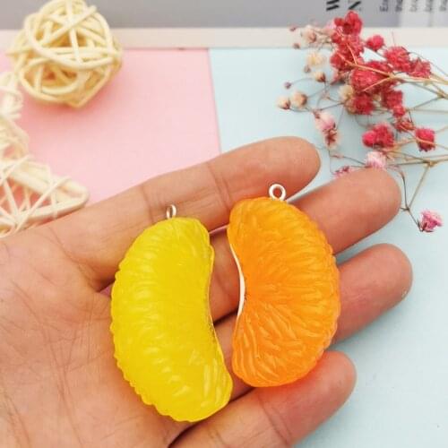 10pcs/bag Resin Simulation Fruit Orange Charms One Petal Orange Pendants Earring Keychain Bag Pendant DIY Jewelry Accessories