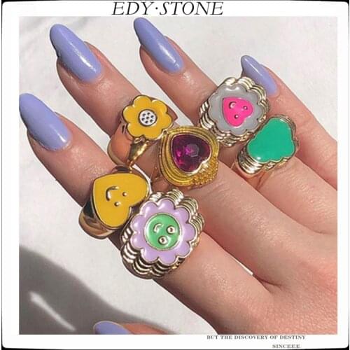 EDY Hot Selling Ring 2021 Simple Smiley Flower Personality Fashion Cute Expression Rings For Women Girls Jewelry Accessories