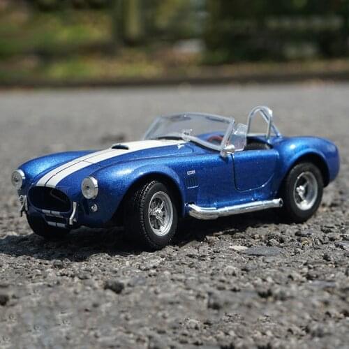 1:24 Ford Shelby Cobra 427 S/C 1965 Classic Car Alloy Car Model Diecasts & Toy Vehicles Collect Car Toy Boy Birthday gifts
