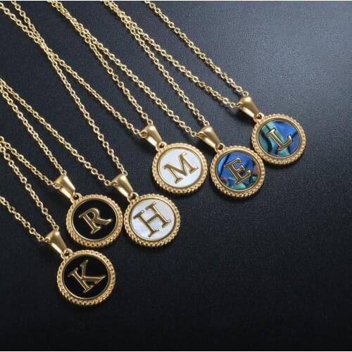26 Initials A-Z Necklace Women Men Gold Color Shell High Quality Stainless Steel Fashion Chain Birthday Wedding Jewelry Gift