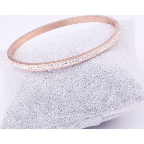 2021 Hot European Simple and creative women bracelet bracelet fashion jewely Crystal from Swarovskis for Women Party
