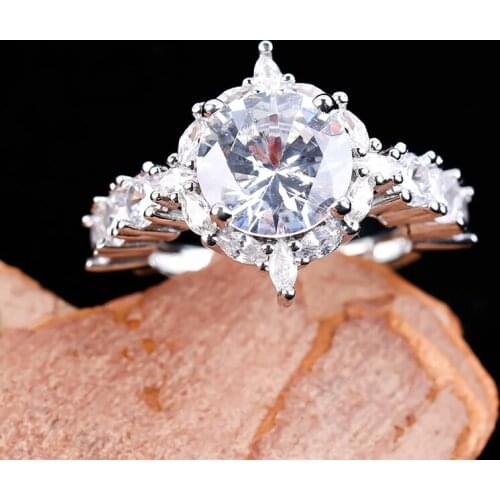 Fashion Crystal Stone Ring Wedding Engagement Cubic Zircon Rings for Women Luxury Jewelry Elegant Gift