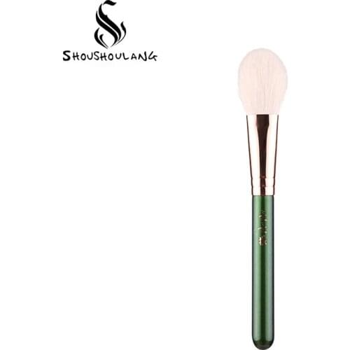 Shoushoulang Professional Handmade Make Up Brush Dill LL02 Flat Round Blush Brush Soft Saibikoho Goat Hair Makeup Brushes