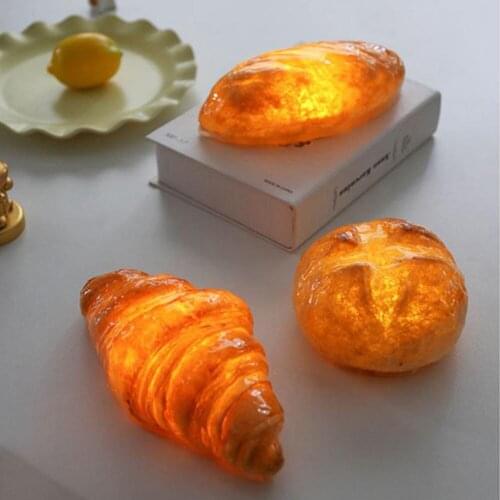 LED Light Handmade Bread Table Lamp Simulation Night Light Battery Powered Atmosphere Moon Lamp for Bakery Home Decoration