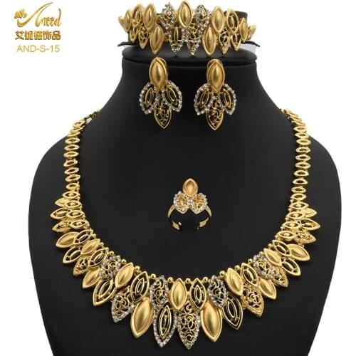 Jewelry Sets 2021 New Dubai Gold Color Ornament For Women Bridal Necklace Earrings African Wedding Wife Party Gifts Jewelery Set