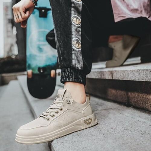 2021 Korean New Off White Mens Walking Shoes Fashion Leisure Breathable Student Walking Shoes Non Slip Lightweight Mens Shoes