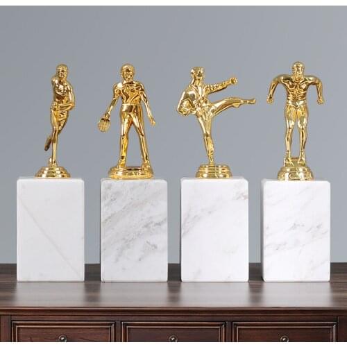 EUROPEAN AMERICAN VILLA MODEL GOLD PERSON DECORATION DRESSING LIVING ROOM TELEVISION CABINET WINE CABINET STUDY FURNISHING GIFTS