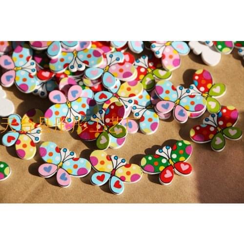 2015 New 50PCs Wooden Buttons Heart Cute Multicolor Sewing Scrapbooking Crafts Accessories 24mm x36mm