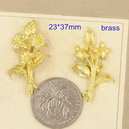 Free Shipping- 8 pcs Brass Casting Crafted Bouquet Pendant 23*37mm Flowers Charms For DIY Jewelry