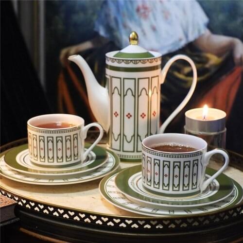 Coffee & tea set, high-grade ceramic afternoon tea & milk drinking set, including 1 pot, 2 cups, 4 dishes, gift box wedding gift