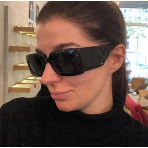 Shades Womens Glasses Luxury Brand Big Frame Vintage Square Sunglasses Green Popular Fashion Oval Sunglasses UV400