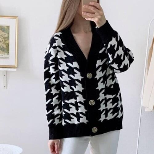 Casual Women Wool Velvet Knitted Cardigan Sweater Low V Neck Long Sleeve Button Coat Fashion Plaid Streetwear Top Warm Outerwear