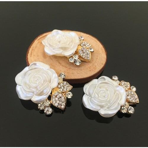 Metal Flatback Buttons For Craft Decorative Round Flower Rhinestone Button For Decoration and DIY