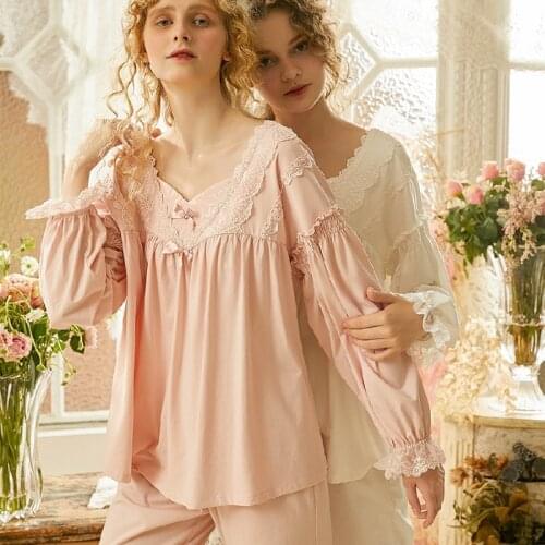 High Quality Autumn White Cotton Womens Pajamas Sets Pink/White Lace Vintage Long Sleeve Sleepwear Suits Comfortable Home Wear
