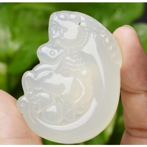 Chalcedony natural agate jade pendant cb76