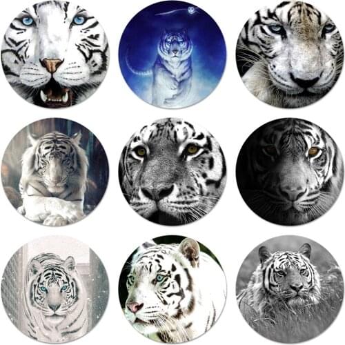 58mm white tiger animal Icons Pins Badge Decoration Brooches Metal Badges For Clothes Backpack Decoration