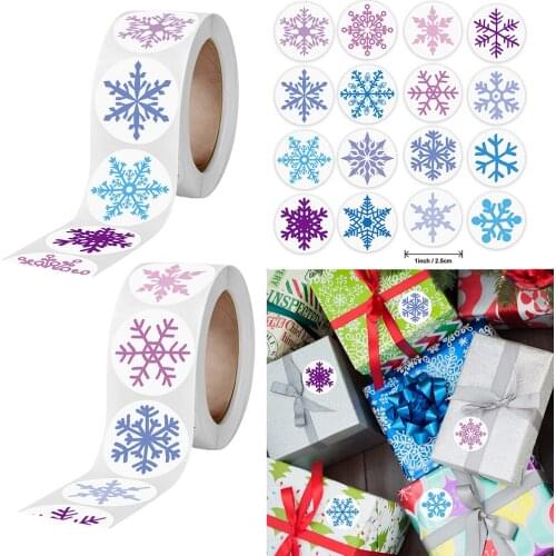 2.5cm Color Snowflake Merry Christomas Sticker 500pcs/roll Gift Envelope Sealing Label Decoration Stationery Sticker