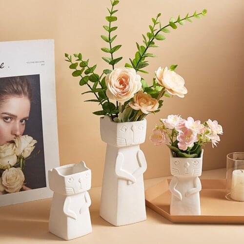 Cute Cat Vase Matte Ceramic Handmade White Porcelain Flower Vase Pot Creative Tabletop Container Filler Nordic Home Office Decor