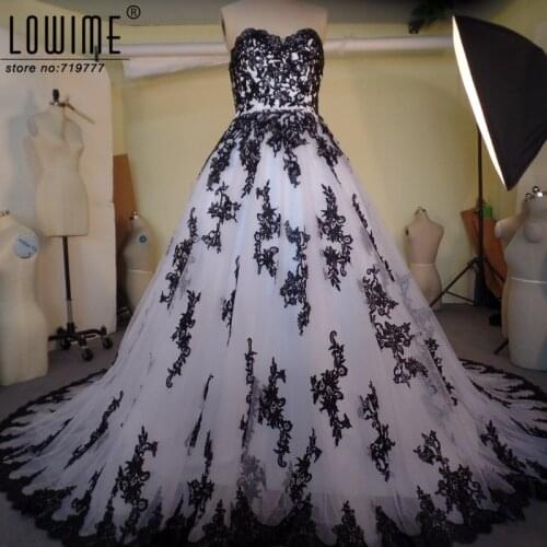 Vestido De Noiva Sweetheart White And Black Wedding Dress Ball Gown Wedding Gowns With Black Lace Appliqued Robe De Mariage