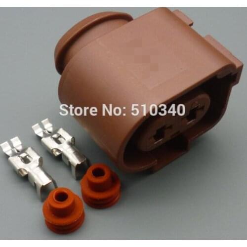 100set 2 holes with a waterproof female jacket car plug 6.3mm connector with high current terminal block