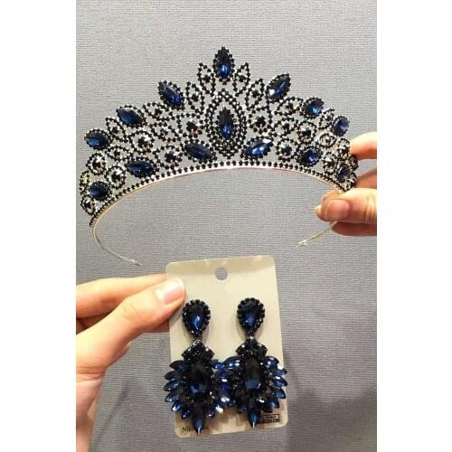 Navy blue Color in Bridal Henna Crown And Earrings Suit
