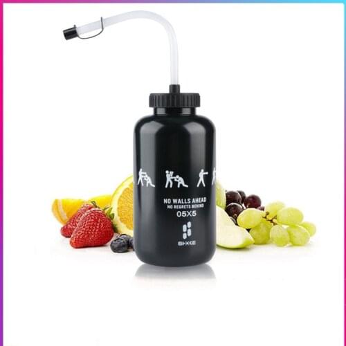 Boxing kettle sports training water bottle competition leakproof squeeze cup with straw big capacity BPA free water bottle