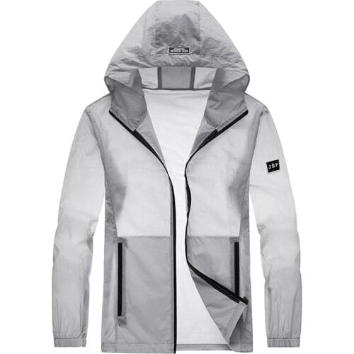 2020 summer fashion skin clothing ultra thin breathable coat UV proof mens sun protection clothing large mens top