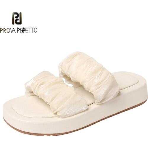 Fairy Style One-word Slippers Female Outer Wear Summer New Open-toed Sponge Cake Thick-soled Comfortable Beach Casual Sandals