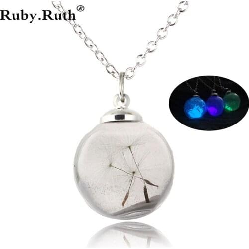 Dandelion glass ball luminous sand sand luminous necklace Necklace fluorescent Christmas Halloween Halloween gifts wholesale