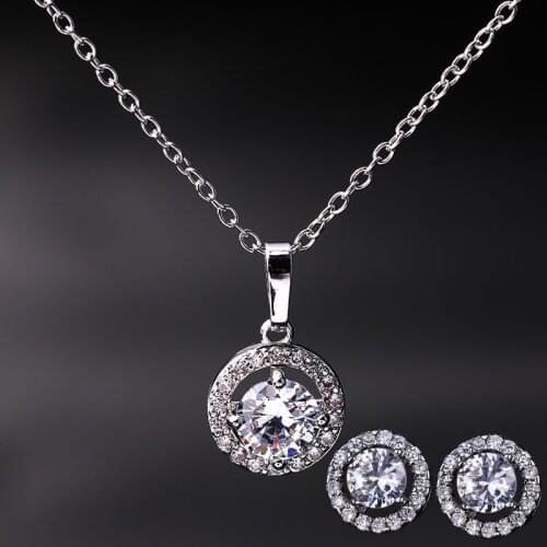 GMGYQ Luxury Dinner With Necklace Earrings Set Temperament Fashion Wedding Dress Accessories Bride Jewelry Set Classmate Gifts