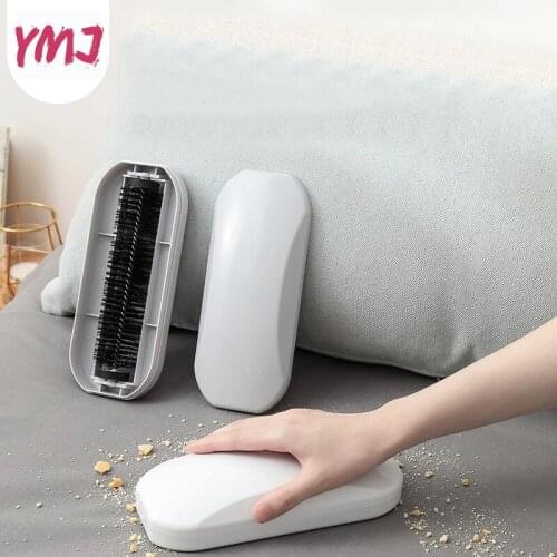 Multifunctional Creative Bed Brush Floor Dust Brush Rolling Nutshell Garbage Cleaning Brush Portable Cleaning Household Tool