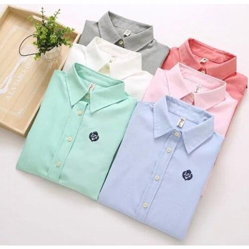 2018 New Autumn Korean Style Women Shirts Long Sleeved Embroidery Imperial Crown White Shirts XXL Teenagers Camisa QQ0605