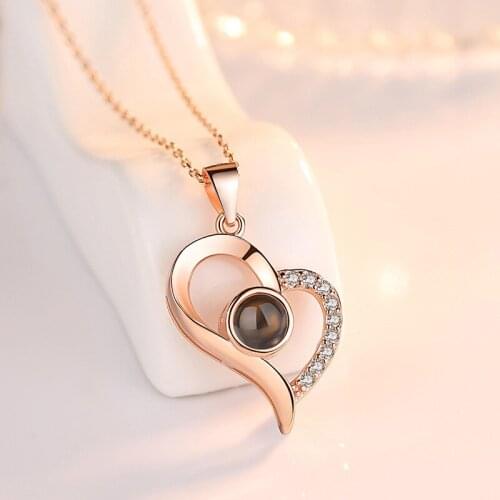 2020 New 100 Languages I Love You Rose Gold Fashion Heart Projection Zircon Jewelry Necklace for Women Chain on the Neck Choker