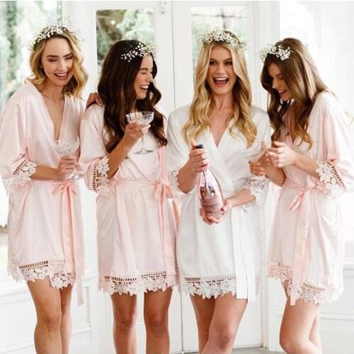 4pcs lot Custom name Maid of honor Bride Lace Silk Robe Wedding Bridal Hen Party Personalized Bridesmaid gift Satin Robes