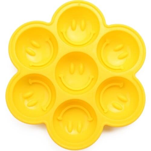 1PC 7 Grips Baking Tools Silicone Cake Mold Pudding Handmade Soap Mold Smile Face Ice Cream Chocolate Mold Random Color LB 365