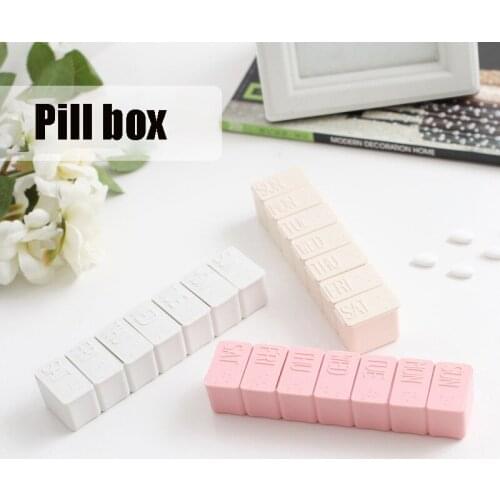 Travel Pill Box Weekly Storage Organizer Container Medicine Tablet Dispenser Freestanding Lattice Plastic Pill Box