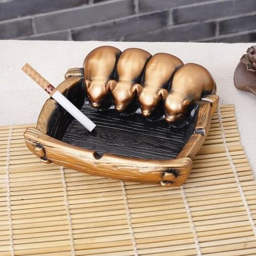 Year of The Pig Mascot Resin Personality Pig Year Ashtray Creative Desktop Ornaments Car Anti-Skid Ashtray Boyfriend Gifts
