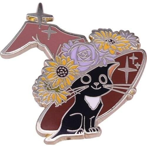 Sorting Hat cat lapel pin beautiful jackets backpack accessory