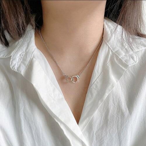 New Necklace 2021 Fashion Joker Handcuffs Necklaces for Women Hip Hop Clavicle Chains Choker Necklace Jewelry Accessories Gift