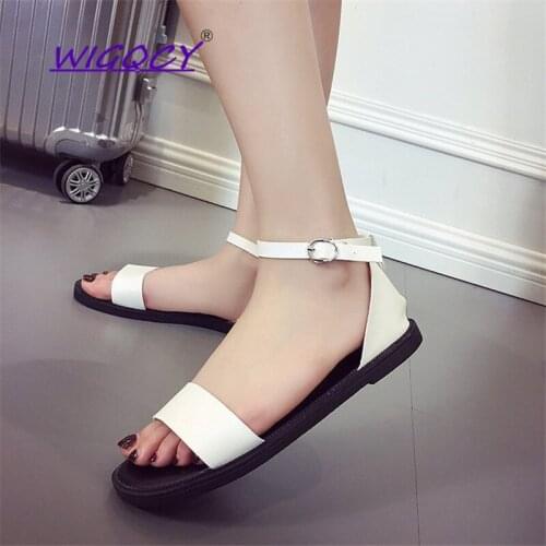 Open toe Flat sandals women 2019 summer shoes women Sweet Beach Student Shallow Peep Toe Rubber sole Buckle Strap female shoes