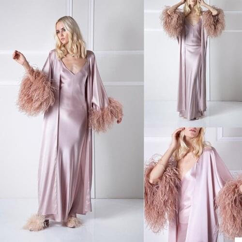Ostrich Feather Celebrity Gowns Long Sleeve 2 Pieces Sexy Bridal Pajama Sets Bathrobes Party Wear Robes