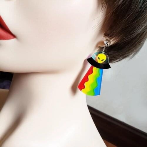 Interesting personality acrylic earrings female new funny alien flying saucer Halloween earrings