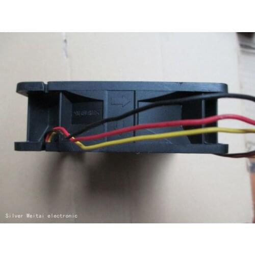 Fan for T & T 1238H12B-PF1 0.90 A 2800 RPM 48.2 dBA 149.64 CFM 12038 120X120X38 12CM 12V cooling fan